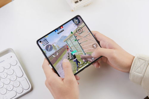 折疊屏手機玩游戲怎么樣？OPPO新機展現軟件適配實力，誰用誰知道